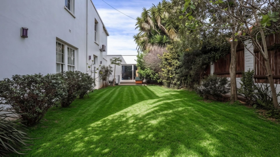 3 Bedroom Property for Sale in Mowbray Western Cape